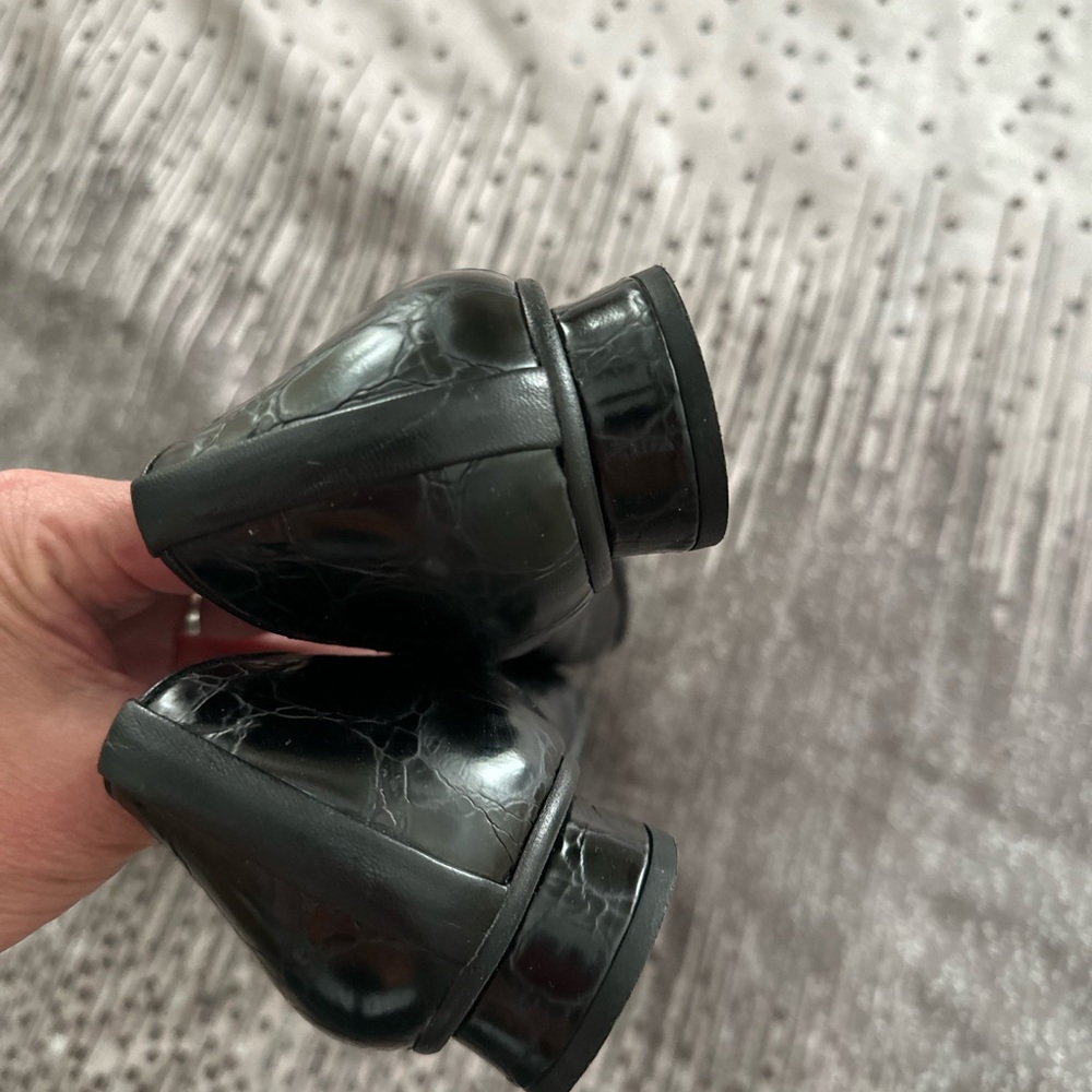 Stuart Weizman Loafers 9b - image 5